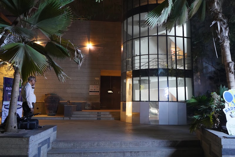 HOTEL INSTA STAY INN